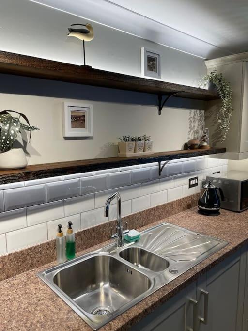 Seaside Modern Apartment Westward Ho!  Exterior foto